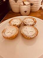 A Beautiful, Unique Lodge, Made for two