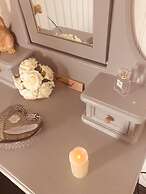 A Beautiful, Unique Lodge, Made for two