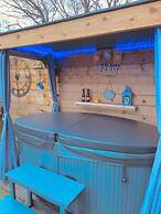 A Beautiful, Unique Lodge, Made for two