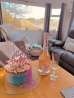 A Beautiful, Unique Lodge, Made for two