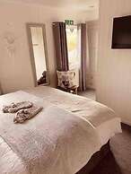 A Beautiful, Unique Lodge, Made for two