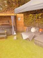 A Beautiful, Unique Lodge, Made for two