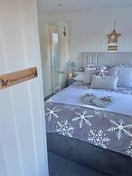 A Beautiful, Unique Lodge, Made for two