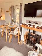 A Beautiful, Unique Lodge, Made for two