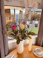 A Beautiful, Unique Lodge, Made for two