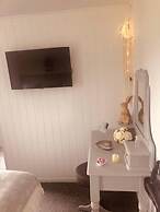 A Beautiful, Unique Lodge, Made for two