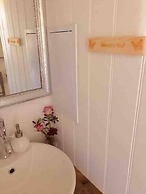 A Beautiful, Unique Lodge, Made for two