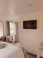 A Beautiful, Unique Lodge, Made for two