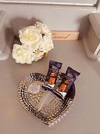 A Beautiful, Unique Lodge, Made for two