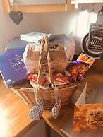 A Beautiful, Unique Lodge, Made for two