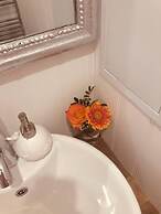 A Beautiful, Unique Lodge, Made for two