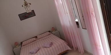 Stunning View 1-bed Apartment in Premantura