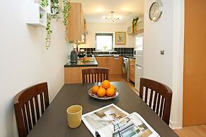 Albion Street Apartments