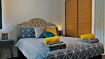 Albion Street Apartments