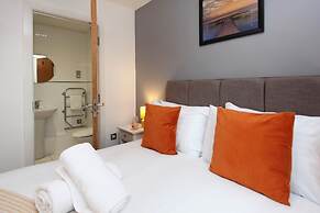 Albion Street Apartments