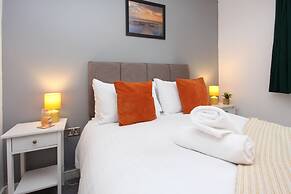 Albion Street Apartments