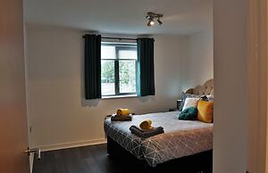 Albion Street Apartments