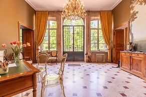 Chambres D'hôtes Vichy : Château de Charmeil