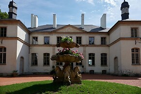 Chambres D'hôtes Vichy : Château de Charmeil