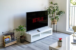 Ash View Place 3 -heathrow - Thorpe Park - Free Parking