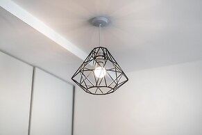 Ash View Place 3 -heathrow - Thorpe Park - Free Parking