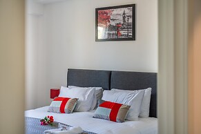 Ash View Place 3 -heathrow - Thorpe Park - Free Parking