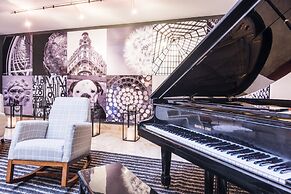 Cosmos 100 Executive