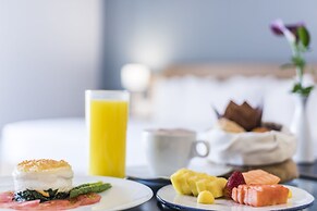 Cosmos 100 Executive