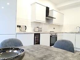 Dysa Banks Apartments