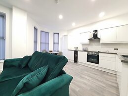 Dysa Banks Apartments