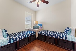 Ooh La La - 4555 Grand Key Loop East