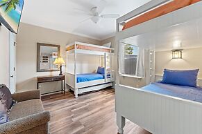 Sunny and Share - 25 Opal Cove