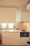 IO Luxury Pool & Hot Tub Suites