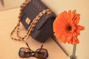 IO Luxury Pool & Hot Tub Suites