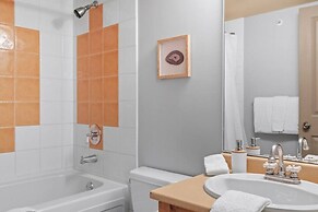 PENTHOUSE in the HEART of Panorama Village | TRUE Ski In/Out | Pools &