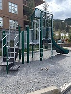 PENTHOUSE in the HEART of Panorama Village | TRUE Ski In/Out | Pools &