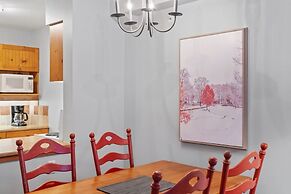 PENTHOUSE in the HEART of Panorama Village | TRUE Ski In/Out | Pools &