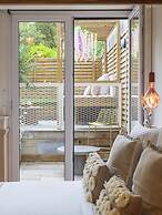 Rose & Garden - Eiffel Tower