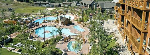 CENTRALLY Located 3-Br Home | TRUE Ski In/Out | FREE access to Pools &