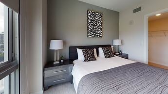 Design District Bay View Cielo Stays