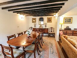 Arch Cottage