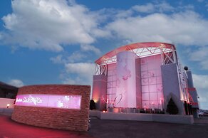 Restay SaKuRa - Adults Only