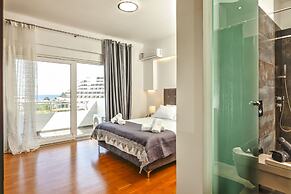 Unique Sea & Sunset Residence