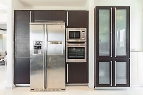 Unique Sea & Sunset Residence