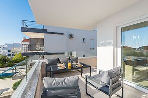 Pool apartments Villa Meteorite