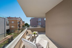 Pool apartments Villa Meteorite