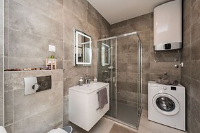 Pool apartments Villa Meteorite