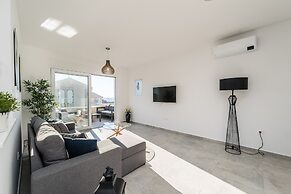 Pool apartments Villa Meteorite