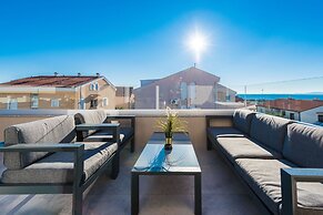 Pool apartments Villa Meteorite