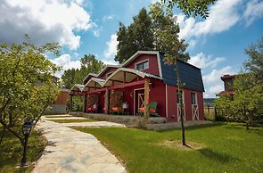 Dachas Cove Hotel
